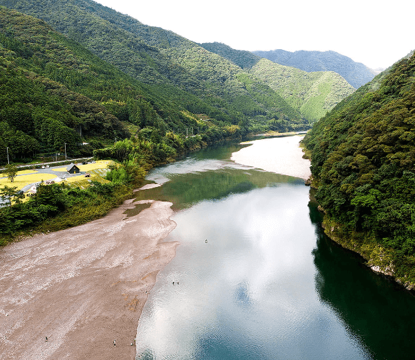 おち仁淀川Campfield